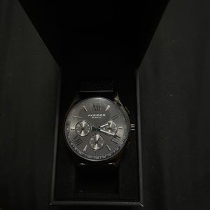 Men’s akribos watch